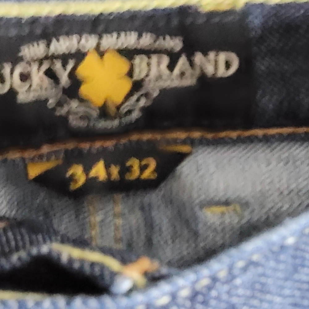 LUCKY BRAND Classic Straight Dark Wash , 34x32 - Picture 3 of 3